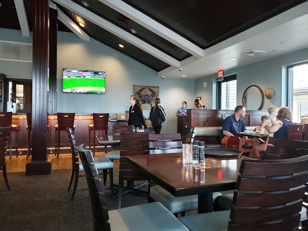 Beach House Bar & Grille | restaurant | 8375 Gulf Blvd, Navarre, FL 32566, USA | 8506846022 OR +1 850-684-6022