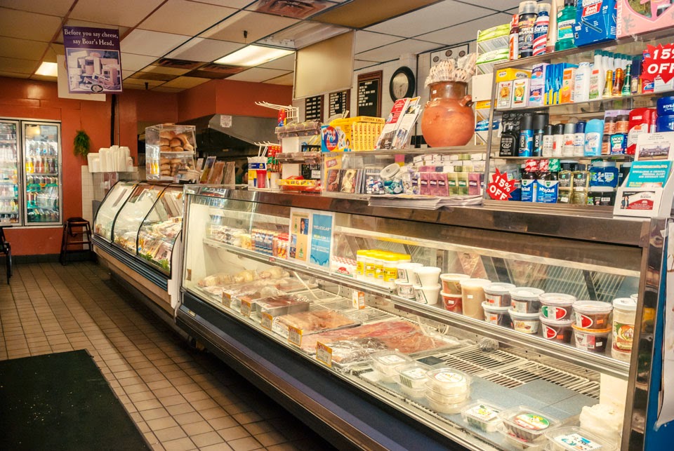 Mercado Azteca & Deli | restaurant | 1101 Main St, Peekskill, NY 10566, USA | 9147375513 OR +1 914-737-5513