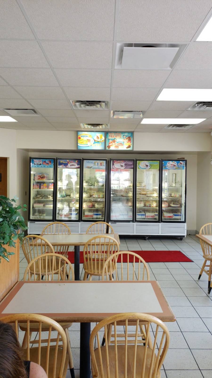 Dairy Queen | restaurant | 1629 Maysville Ave, Zanesville, OH 43701, USA | 7404536930 OR +1 740-453-6930