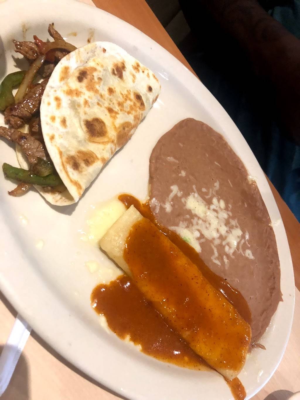 Cinco de mayo | restaurant | 5910 Goodman Rd, Olive Branch, MS 38654, USA | 6628930009 OR +1 662-893-0009