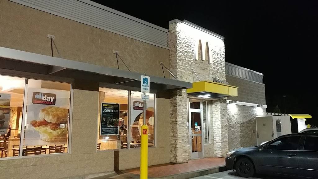 McDonalds | cafe | 5 Roe Center Ct, Travelers Rest, SC 29690, USA | 8648340718 OR +1 864-834-0718