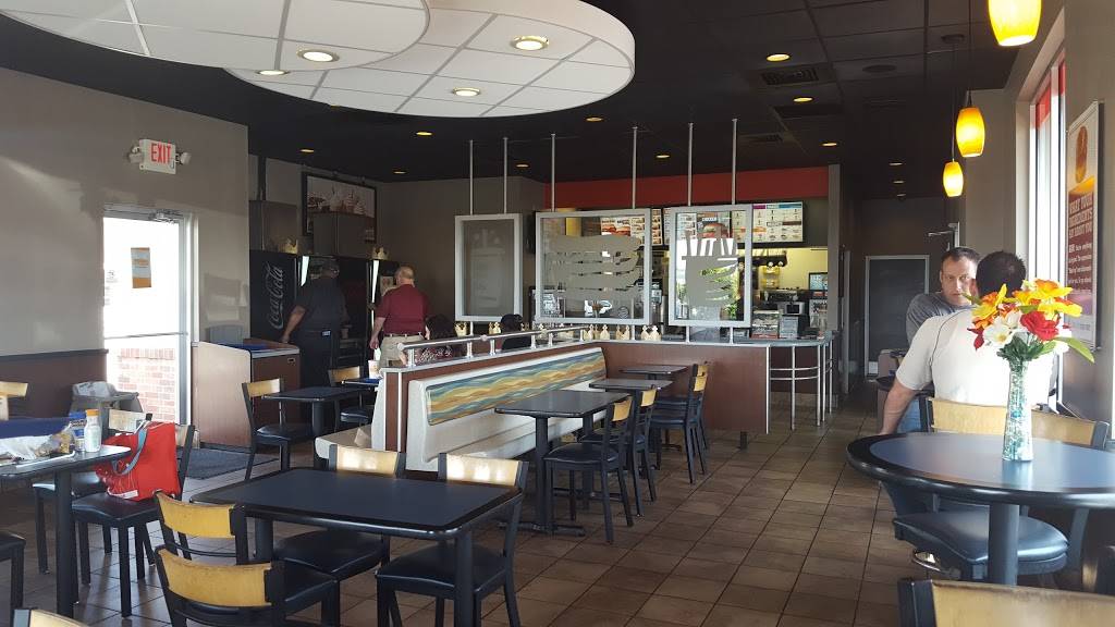 Burger King | restaurant | 932 Loughborough Ave, St. Louis, MO 63111, USA | 3144571011 OR +1 314-457-1011