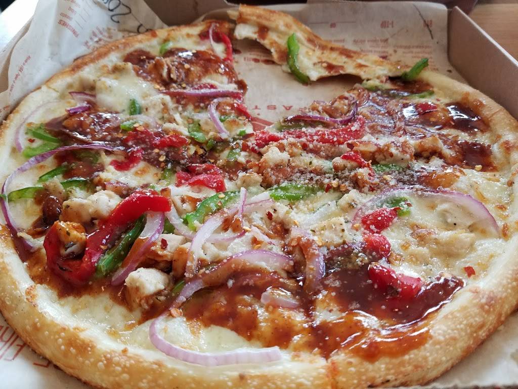 Chipotle Mexican Grill | restaurant | 3125 Fairlane Drive, Allen Park, MI 48101, USA | 3139821569 OR +1 313-982-1569