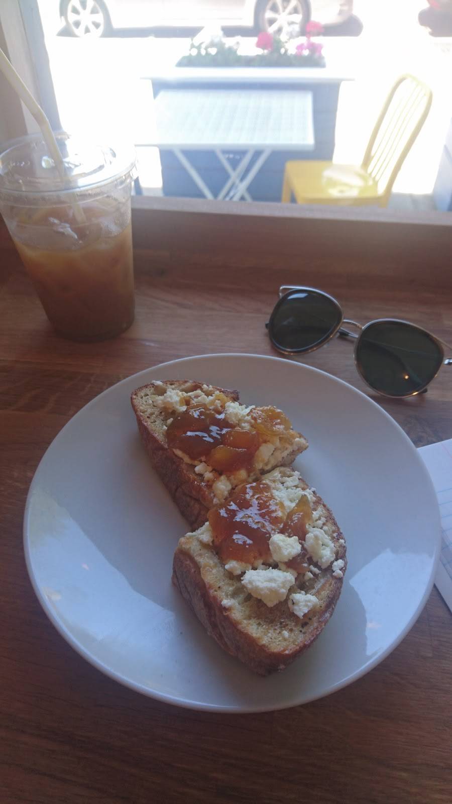 The Deck | cafe | 1233 Prospect Ave, Brooklyn, NY 11218, USA | 7188712233 OR +1 718-871-2233