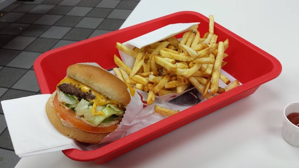 In-N-Out Burger | restaurant | 3801 Inglewood Ave, Redondo Beach, CA 90278, USA | 8007861000 OR +1 800-786-1000