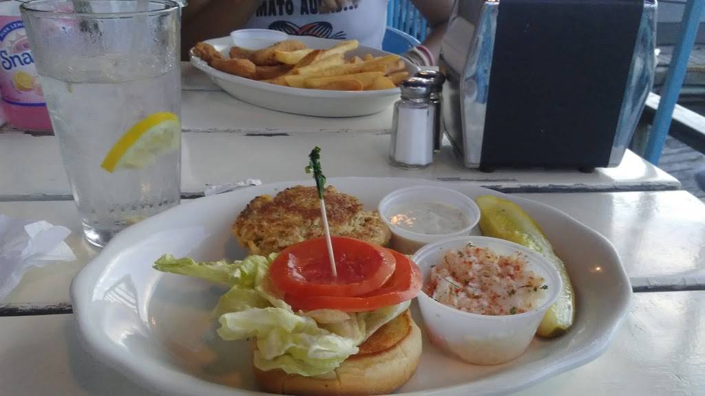 Dudleys Parkview | restaurant | 94 Hudson Park Rd, New Rochelle, NY 10805, USA | 9142354445 OR +1 914-235-4445