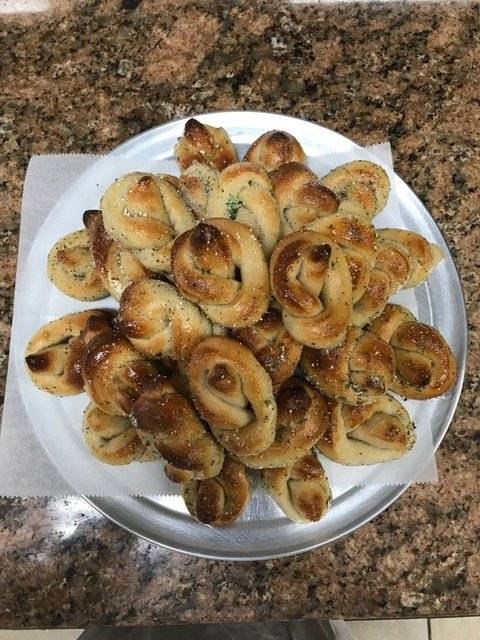 Lucas Pizza | meal delivery | 3324 Limekiln Pike, Chalfont, PA 18914, USA | 2159978500 OR +1 215-997-8500