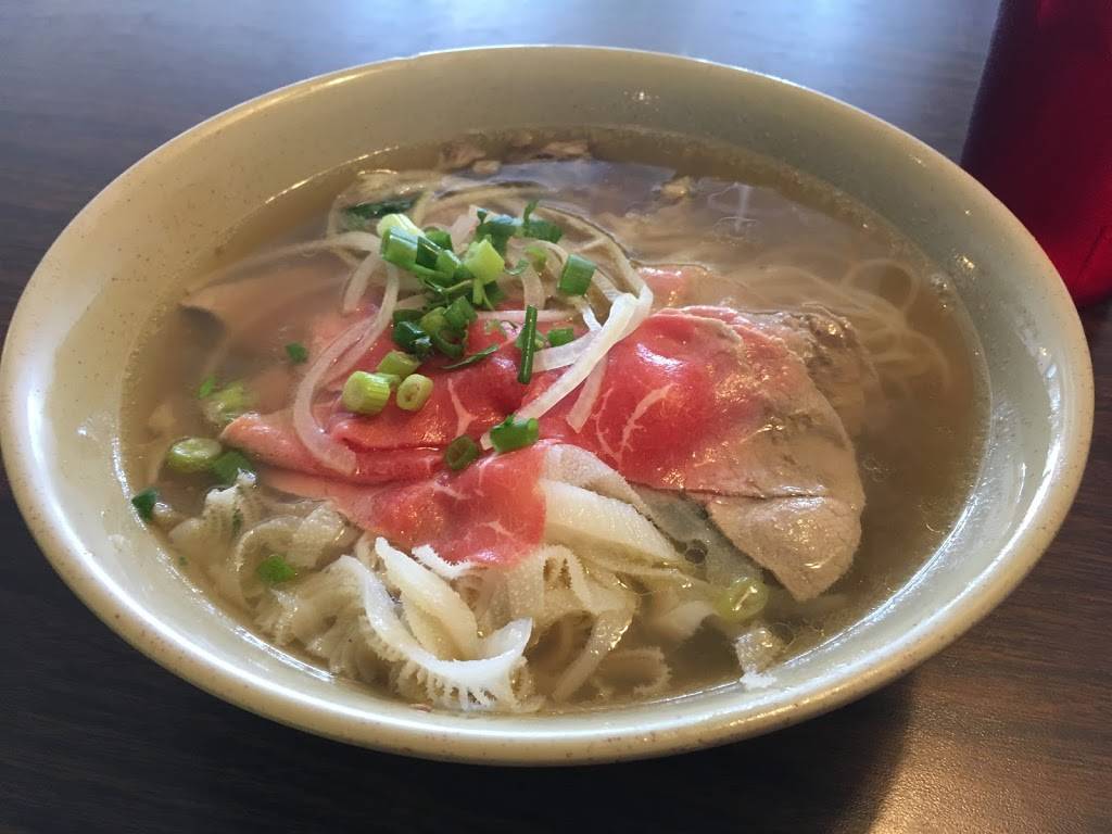 Little Saigon Cafe | restaurant | 1975 Wells Rd, Orange Park, FL 32073, USA | 9043750061 OR +1 904-375-0061