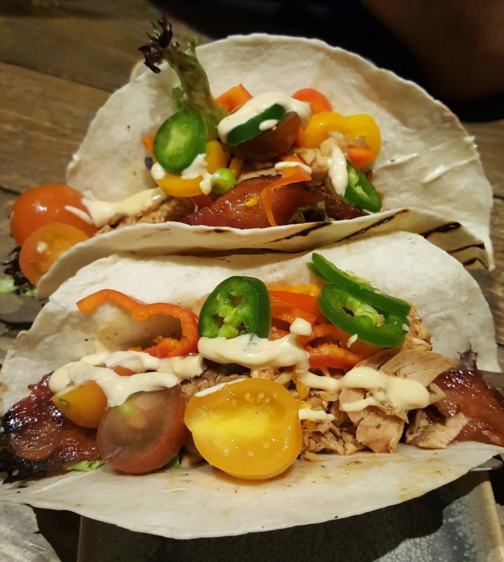 Occo Kitchen | restaurant | 4240 Innes Rd, Orléans, ON K4A 5E6, Canada | 6138341200 OR +1 613-834-1200