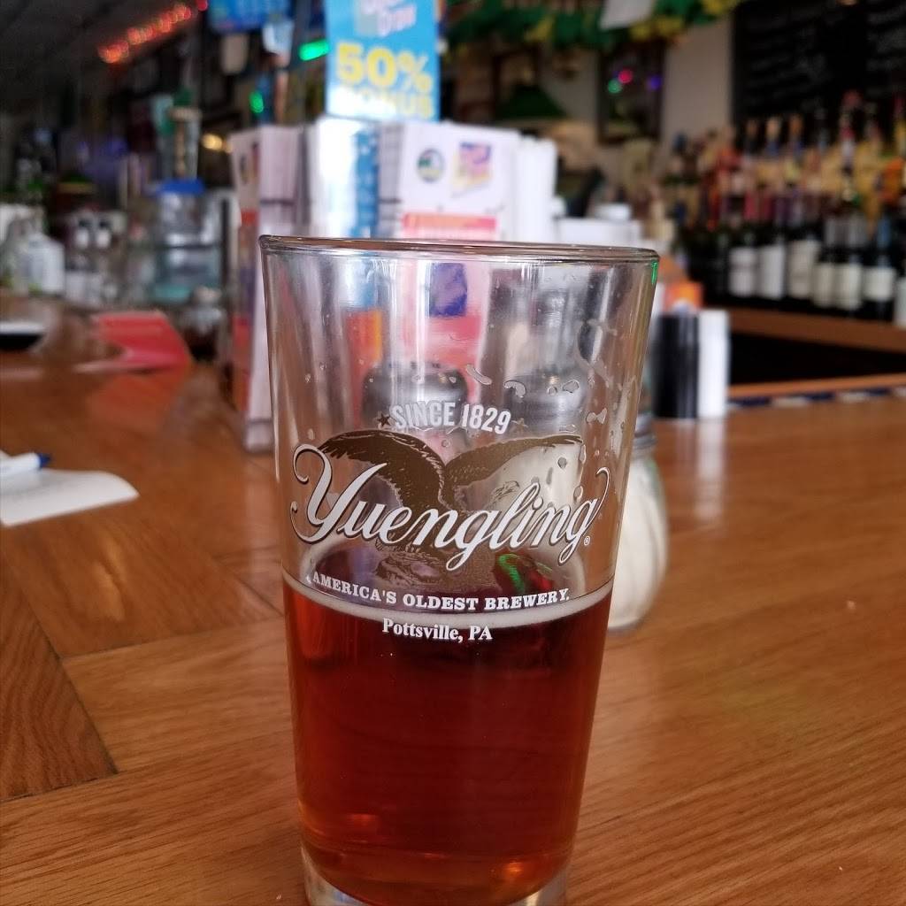 Enfields Restaurant | restaurant | 800 Hooper Rd #320, Endwell, NY 13760, USA | 6072051031 OR +1 607-205-1031