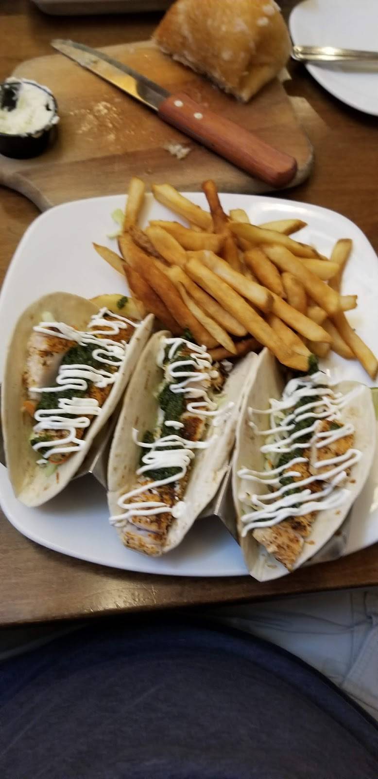 Islamorada Fish Company | restaurant | 220 Gulf Stream Way, Dania Beach, FL 33004, USA | 9549277737 OR +1 954-927-7737