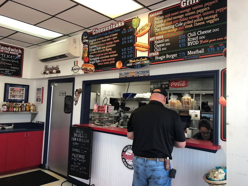 Big Mills Cheesesteaks | restaurant | 2111 NW 13th St, Gainesville, FL 32609, USA | 3522045122 OR +1 352-204-5122