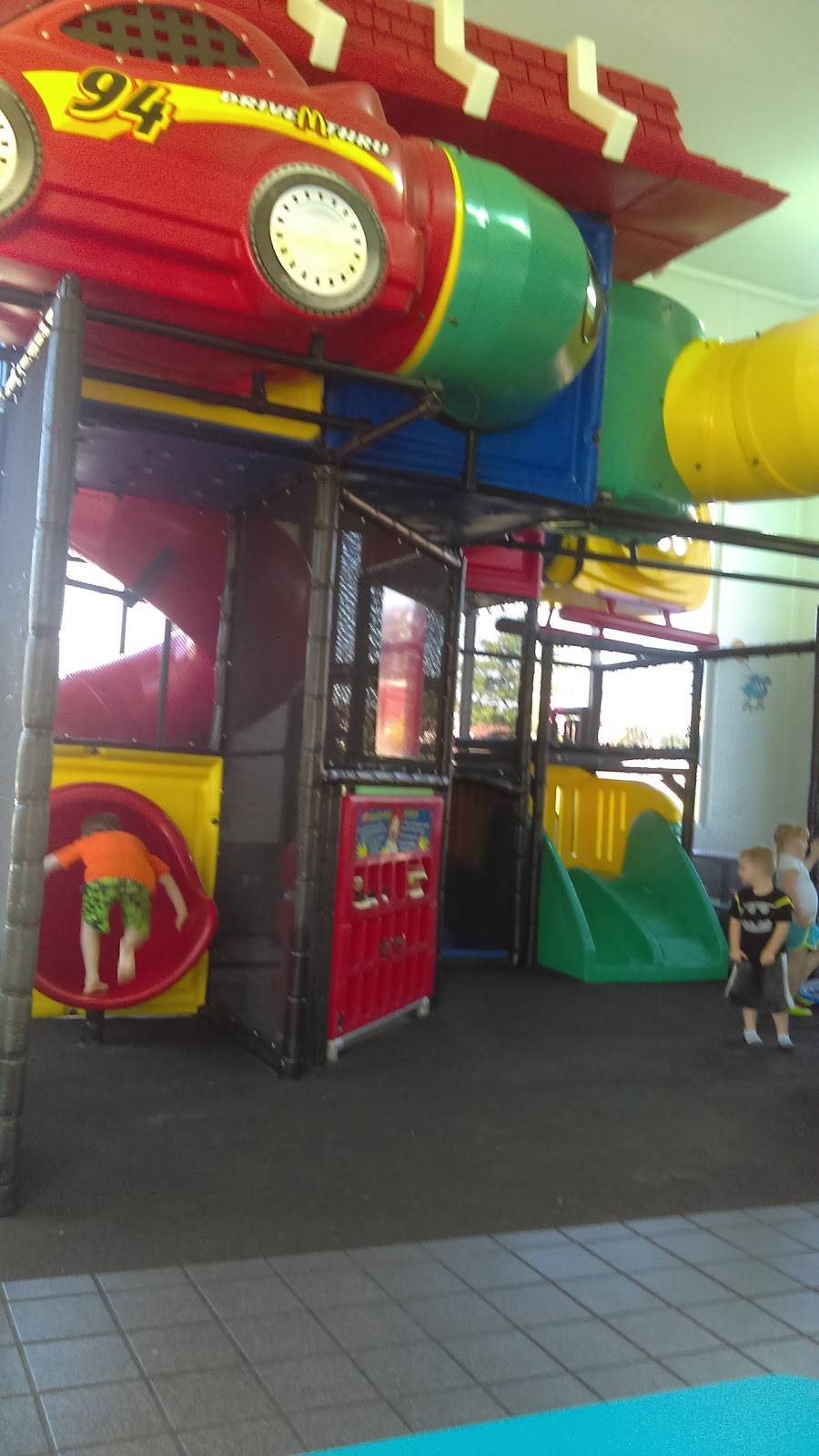 McDonalds | cafe | 417 E Main St, Johnson City, TN 37601, USA | 4239298041 OR +1 423-929-8041