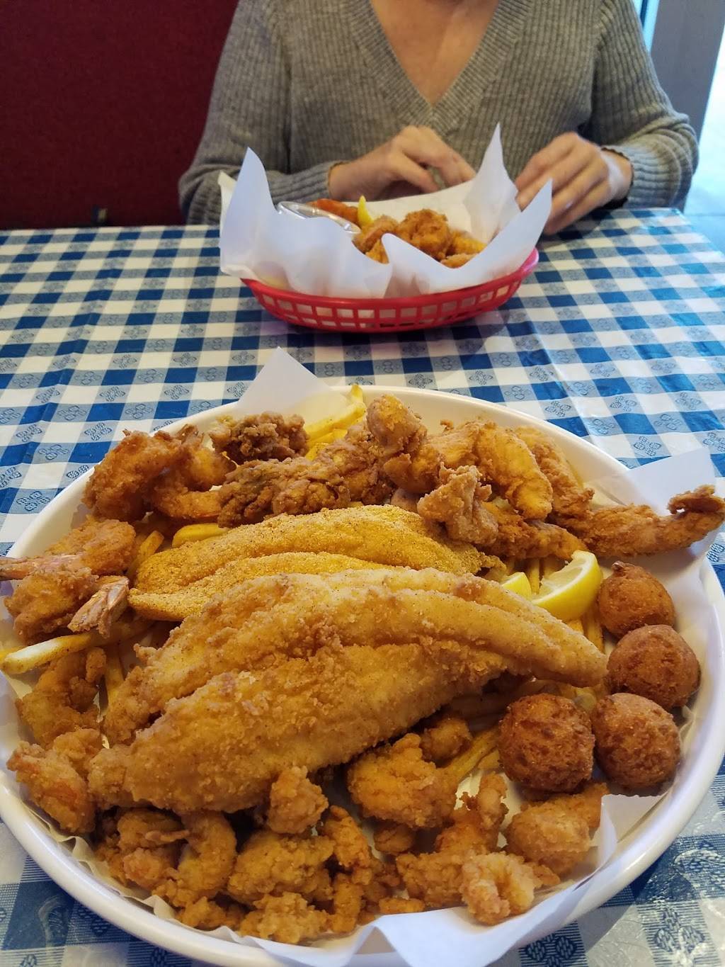 The Catch | restaurant | 1841 Belle Isle Blvd Suite E, Oklahoma City, OK 73118, USA | 4057679771 OR +1 405-767-9771