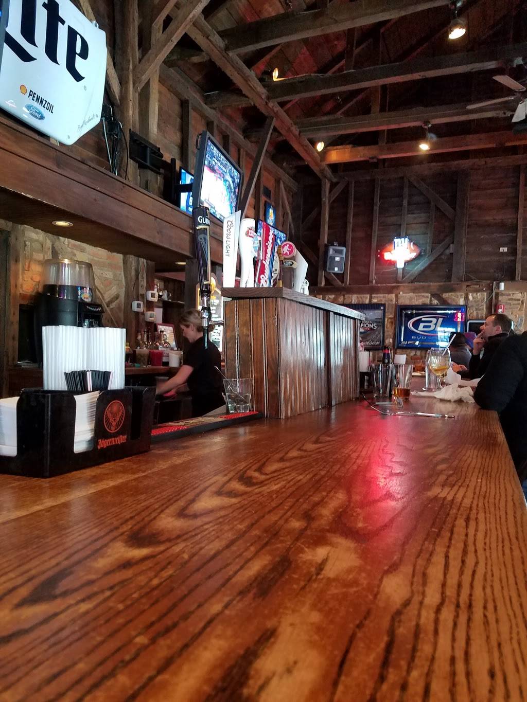 Moores Tavern & Sports Bar | restaurant | 402 W Main St, Freehold, NJ 07728, USA | 7328630555 OR +1 732-863-0555