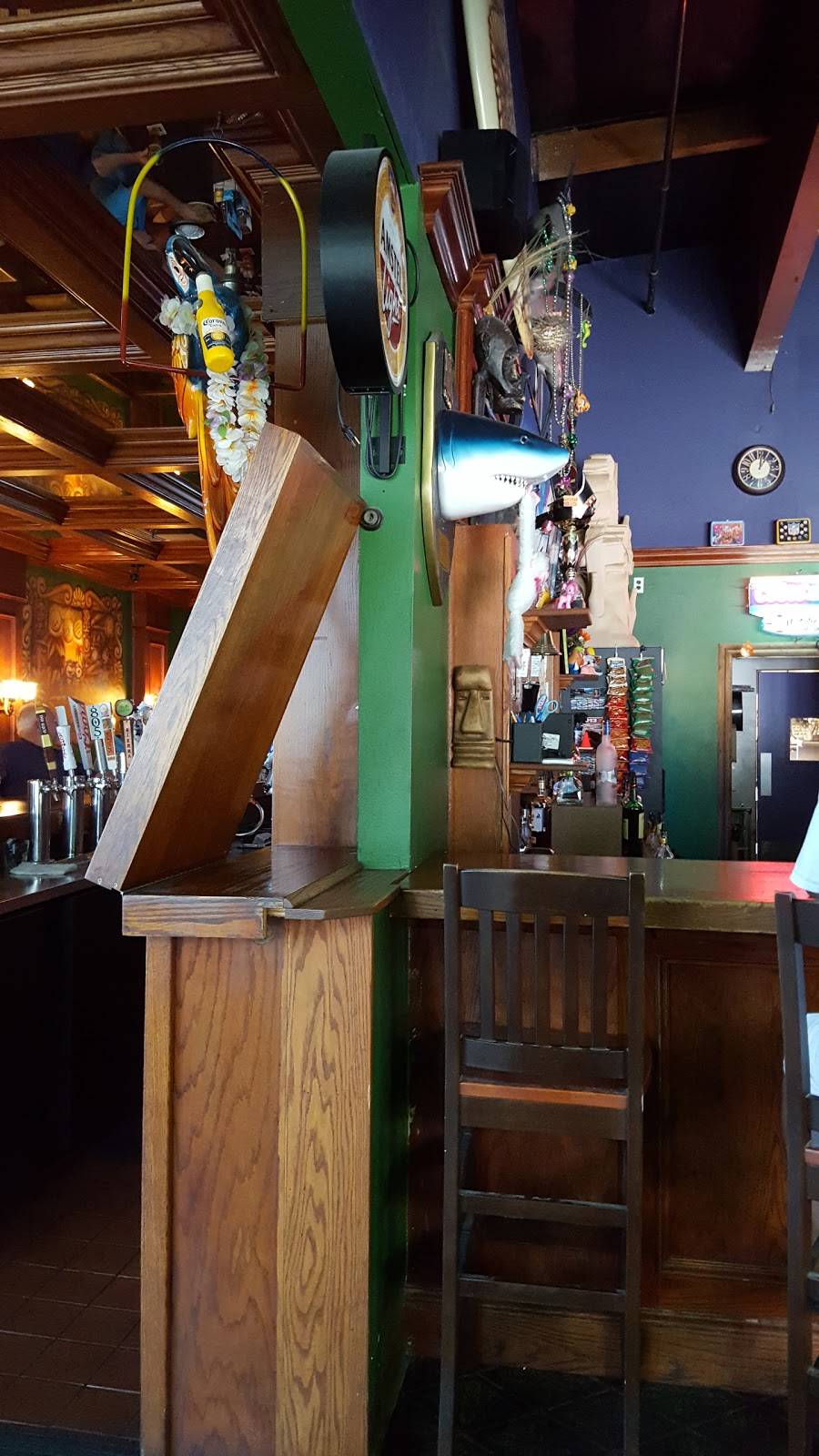 Marlin Bar & Grill | restaurant | 5874 Edinger Ave, Huntington Beach, CA 92649, USA | 7148611465 OR +1 714-861-1465