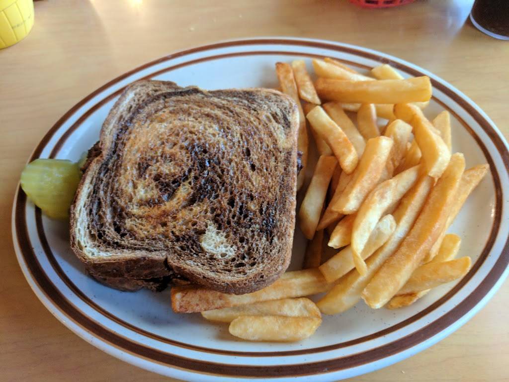 Old Log Cabin Inn | restaurant | 18700 Historic U.S. 66, Pontiac, IL 61764, USA | 8158422908 OR +1 815-842-2908