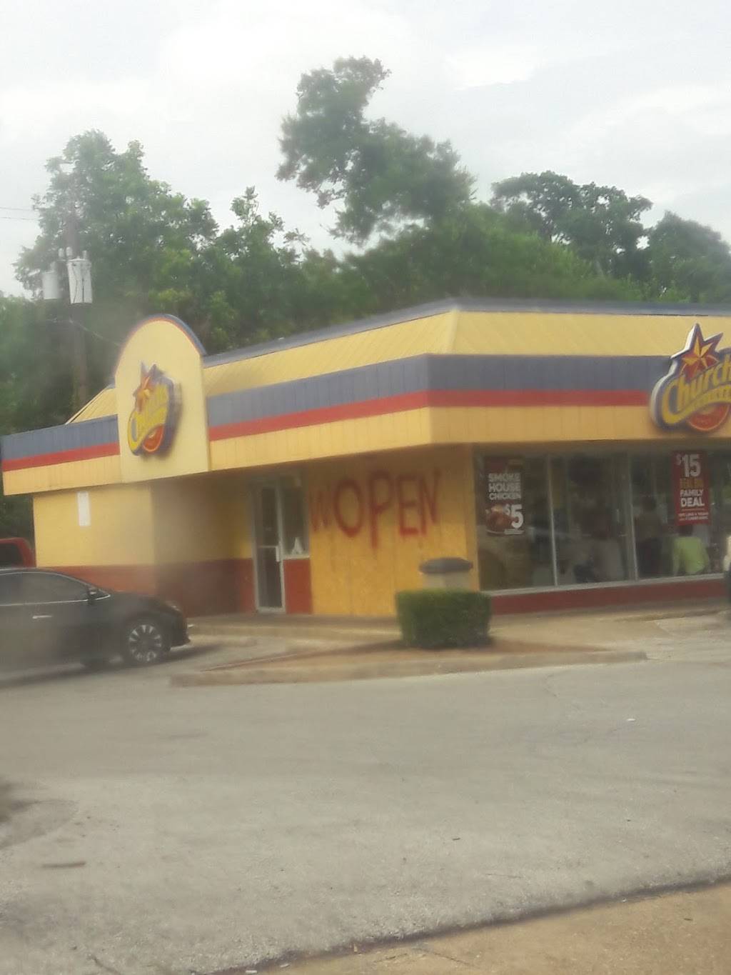 Churchs Chicken | restaurant | 606 N Hampton Rd, Dallas, TX 75208, USA | 2149464015 OR +1 214-946-4015