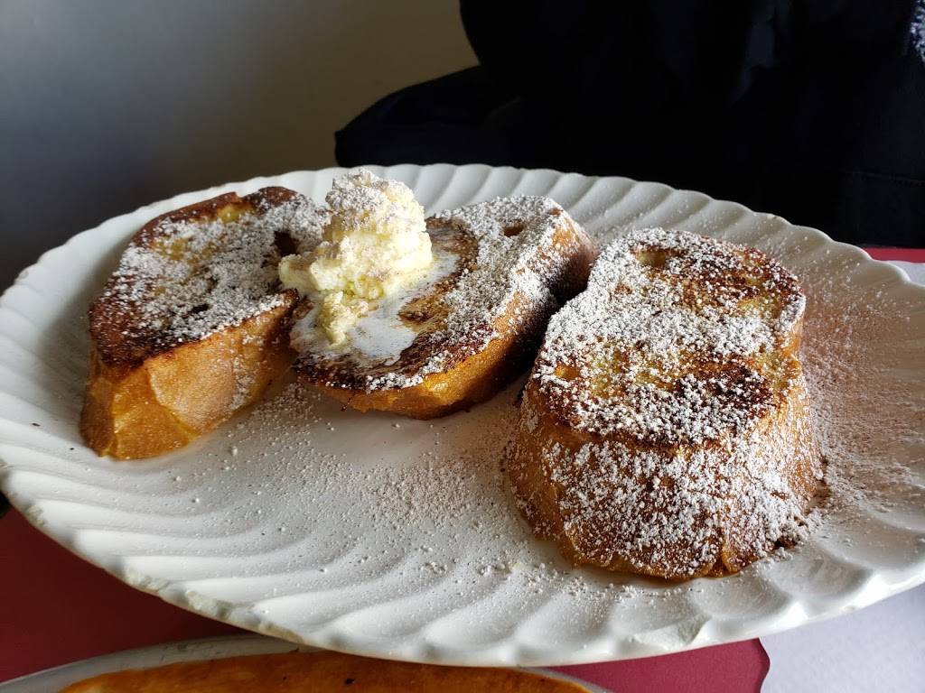 Casagrandes Delicatessen | meal takeaway | 1910 Country Club Blvd, Stockton, CA 95204, USA | 2094641492 OR +1 209-464-1492