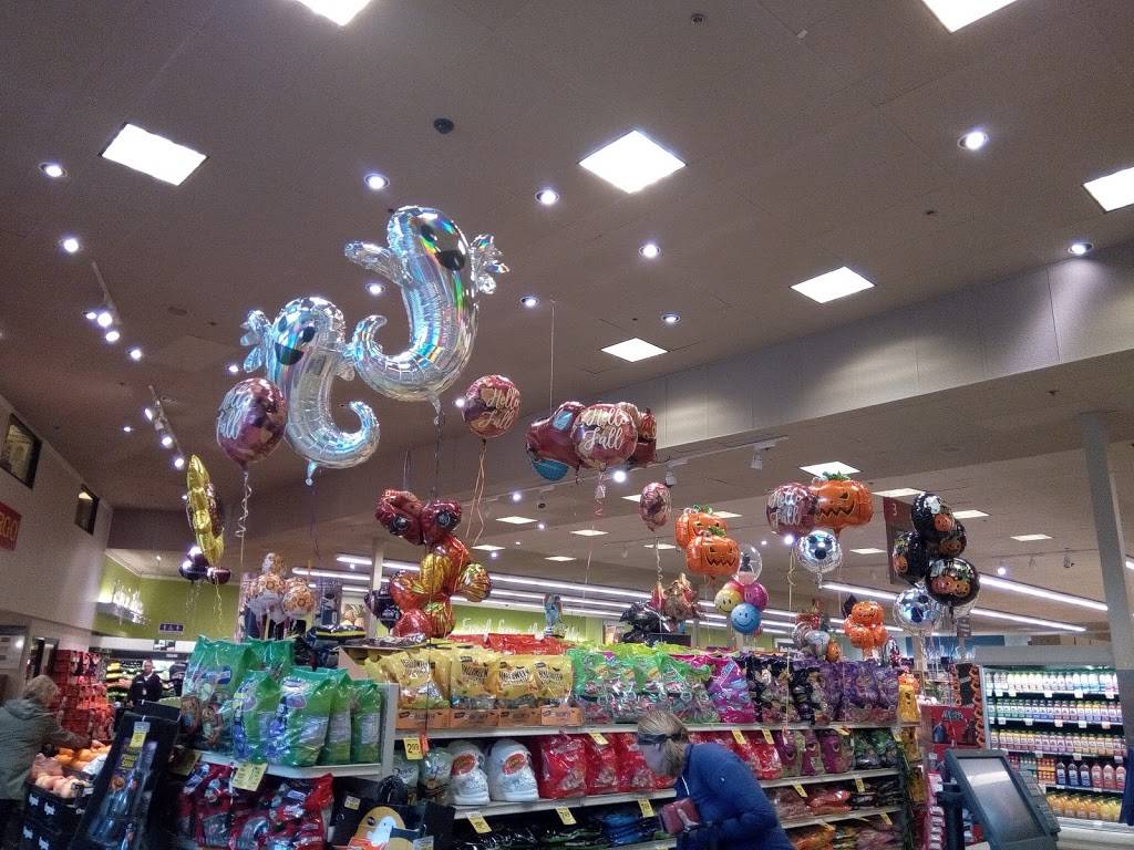 Inglewood Plaza | shopping mall | 653-715 228th Ave NE, Sammamish, WA 98074, USA | 5036034700 OR +1 503-603-4700