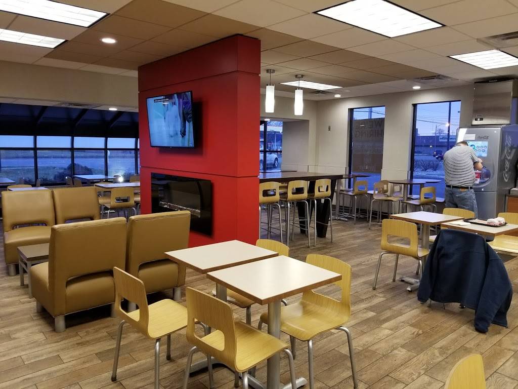 Wendys | restaurant | 601 S Centerville Rd, Sturgis, MI 49091, USA | 2696516657 OR +1 269-651-6657