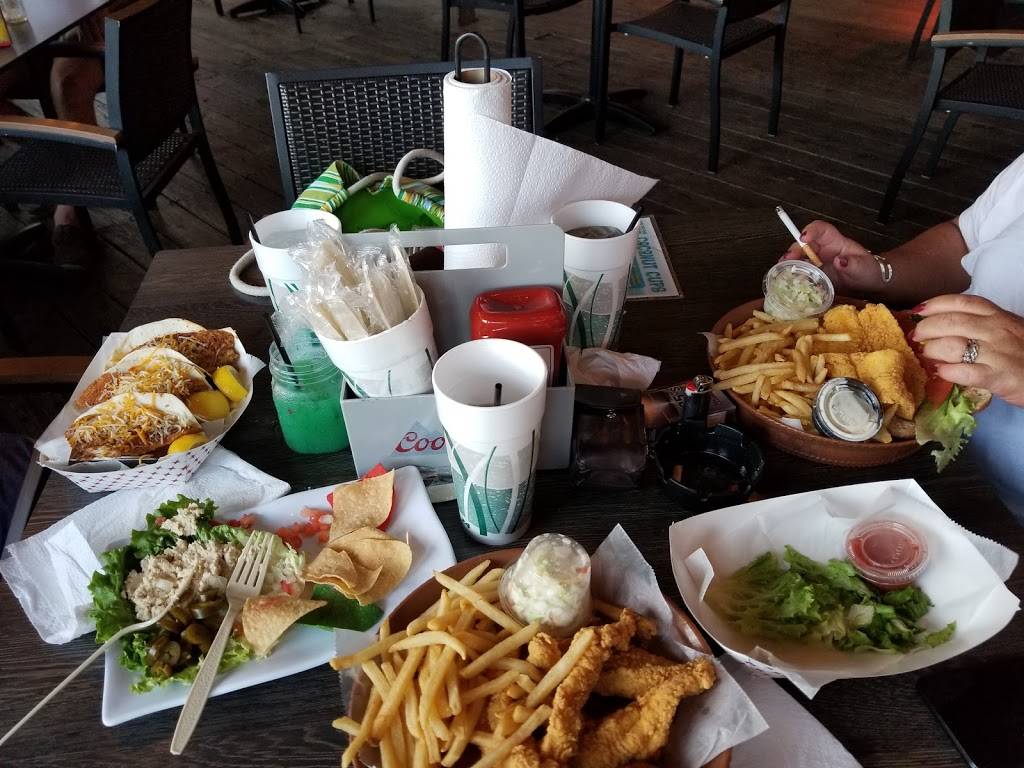 Scottys Tiky Bar | restaurant | 920 E Del Monte Ave, Clewiston, FL 33440, USA | 8639833151 OR +1 863-983-3151