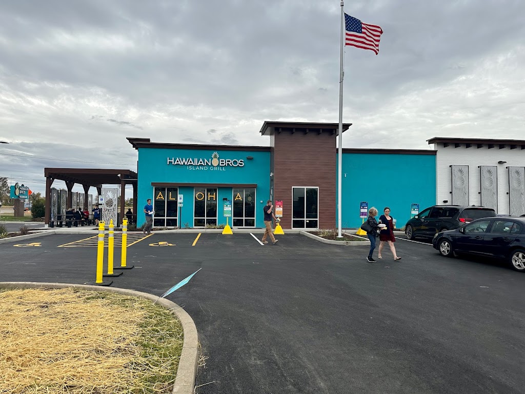 Hawaiian Bros Island Grill | restaurant | 2386 Troy Rd, Edwardsville, IL 62025, USA | 6186882996 OR +1 618-688-2996