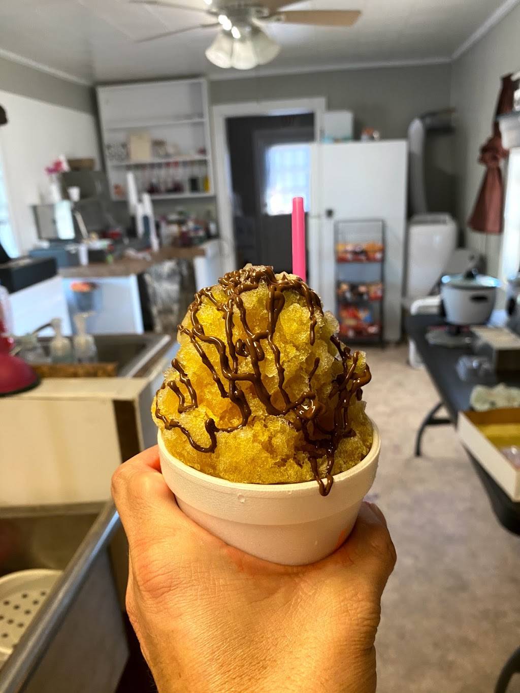 Maggies Sugar Shack | restaurant | 1214 W Veterans Memorial Dr, Kaplan, LA 70548, USA | 3376438008 OR +1 337-643-8008