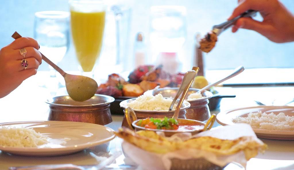 India Garden Restaurant | restaurant | 615 W Edison Rd, Mishawaka, IN 46545, USA | 5742555600 OR +1 574-255-5600