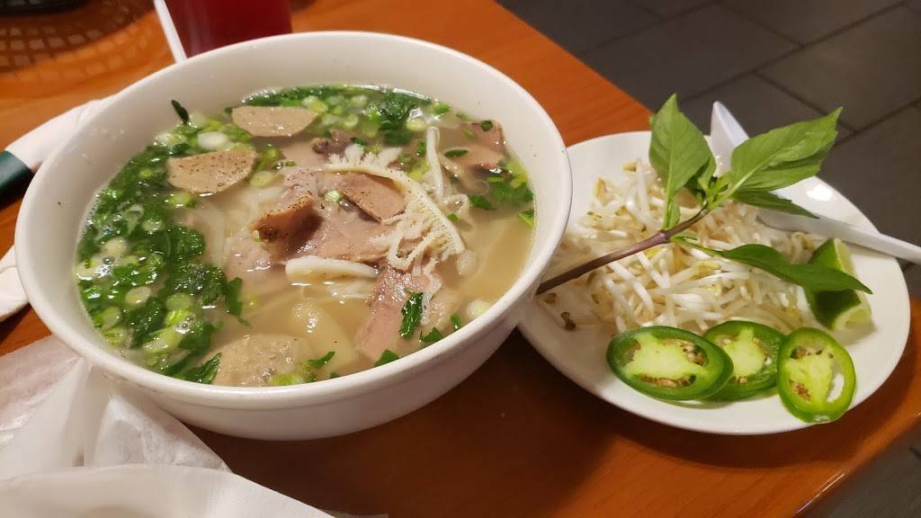 Pho Tasty | restaurant | 6044 E 82nd St, Indianapolis, IN 46250, USA | 3174367071 OR +1 317-436-7071