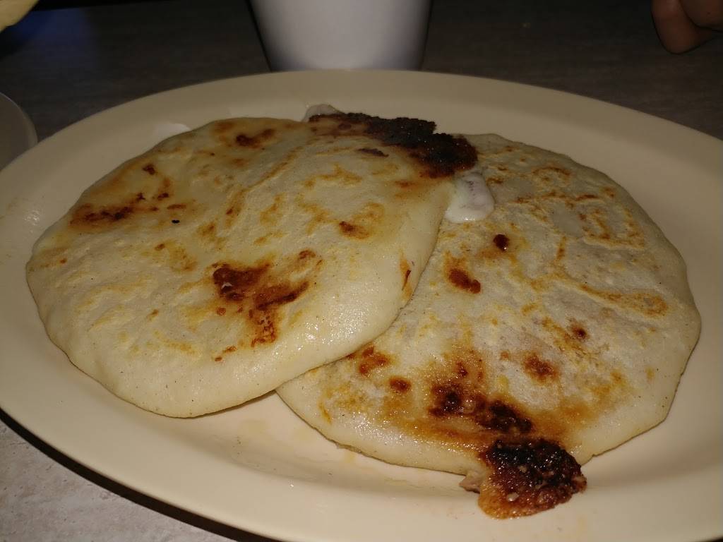 Oasis Pupuseria | restaurant | 2078 S Atlantic Blvd, Monterey Park, CA 91754, USA | 3237245736 OR +1 323-724-5736