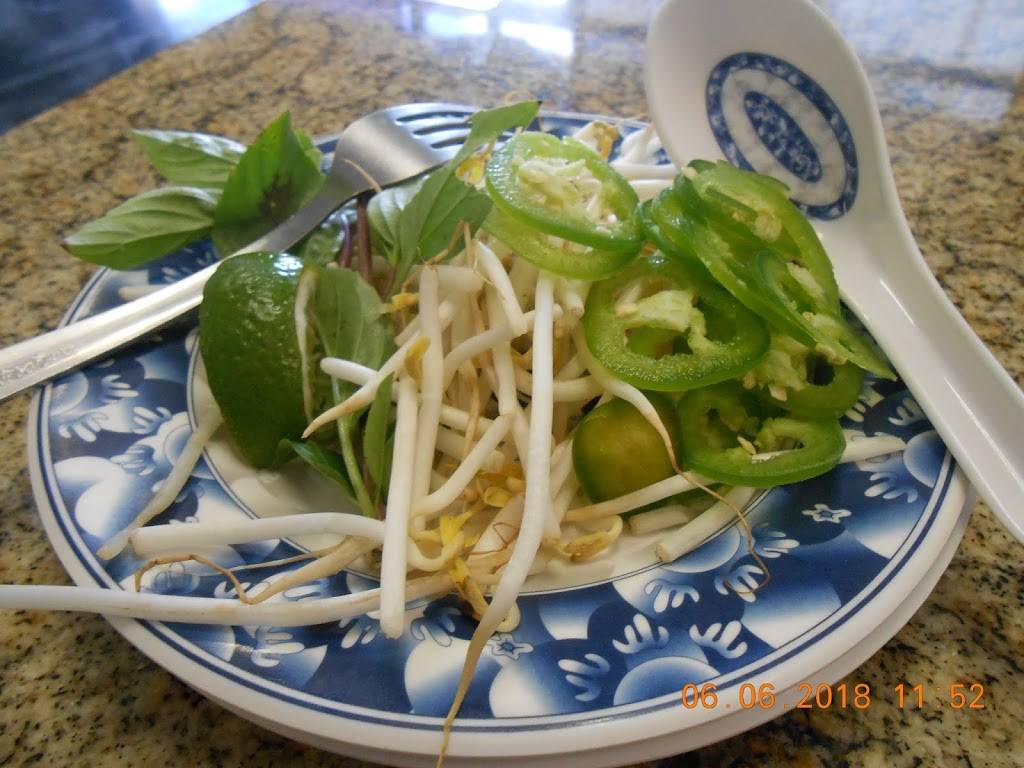 Pho 38 | restaurant | 601 Del Prado Blvd N #10, Cape Coral, FL 33909, USA | 2398290343 OR +1 239-829-0343