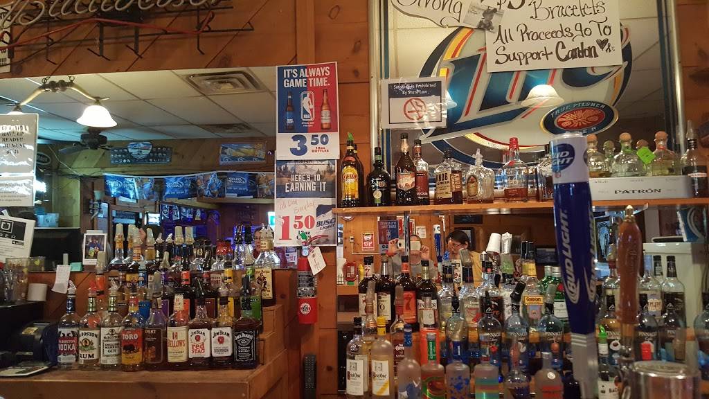 Draft Horse Saloon | restaurant | C d, 9475 IN-120, Orland, IN 46776, USA | 2608296465 OR +1 260-829-6465