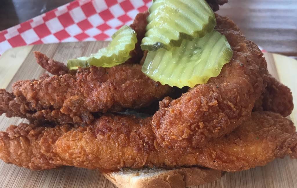 24 Hot Chicken & Waffle Bar | meal takeaway | 12048 Ventura Blvd, Studio City, CA 91604, USA | 8188243842 OR +1 818-824-3842