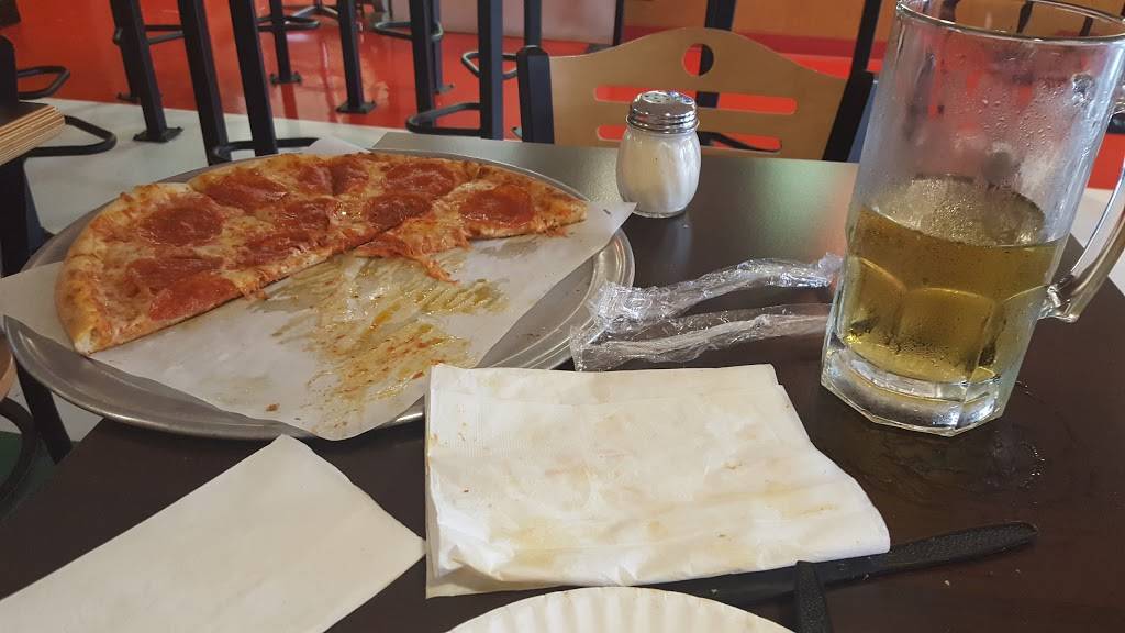 Grazianos Pizza Express Dunbar | restaurant | 925 Dunbar Ave, Dunbar, WV 25064, USA | 3047667100 OR +1 304-766-7100