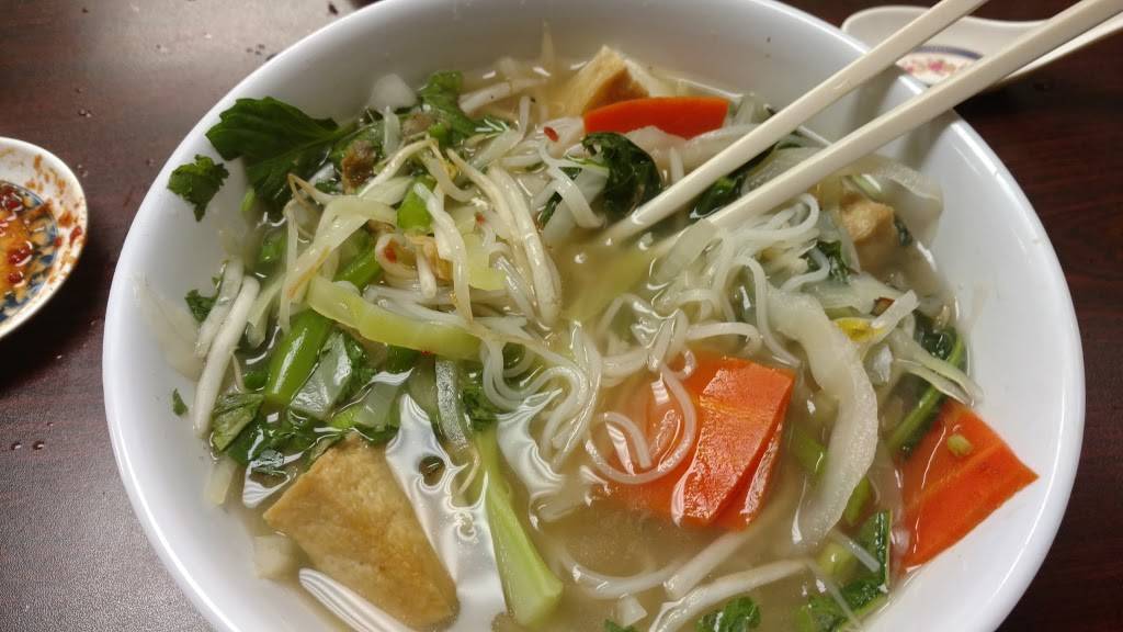 Phở Viet Nam | restaurant | 3636 Upton Ave, Toledo, OH 43613, USA | 4197202952 OR +1 419-720-2952
