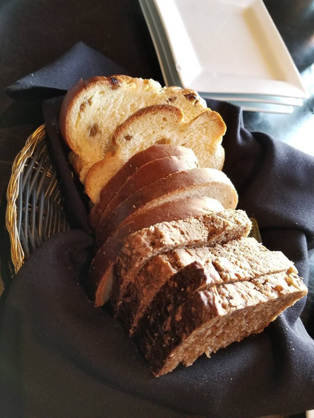 Old Vilnius Cafe | cafe | 2601 75th St, Darien, IL 60561, USA | 6303246811 OR +1 630-324-6811