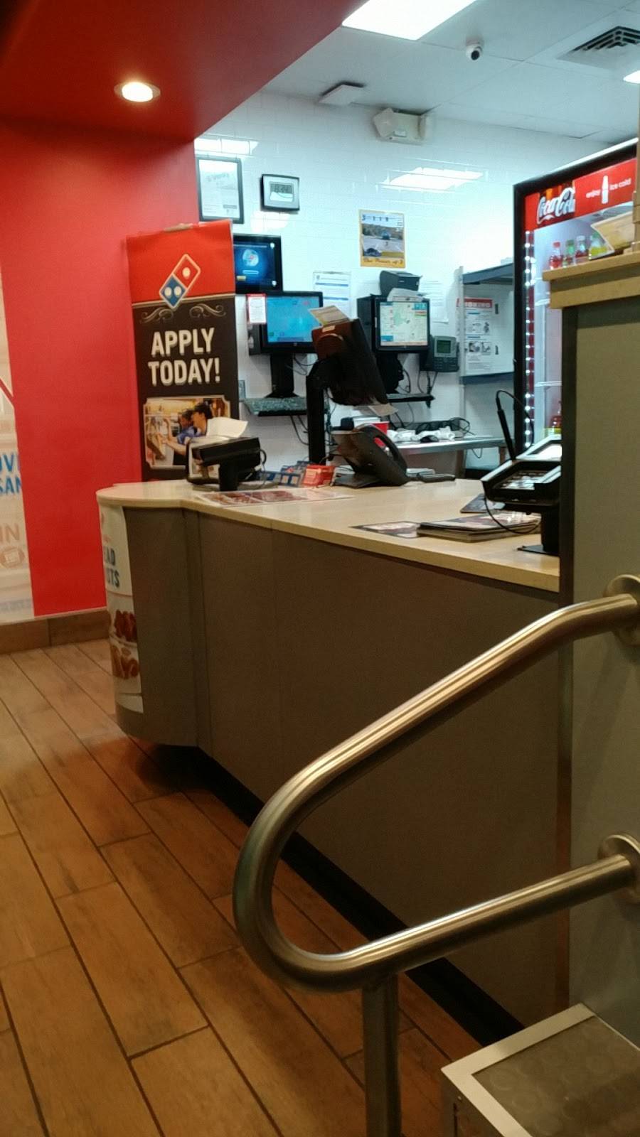 Dominos Pizza | meal delivery | 900 Powerline Rd # 912, Pompano Beach, FL 33069, USA | 9549773030 OR +1 954-977-3030