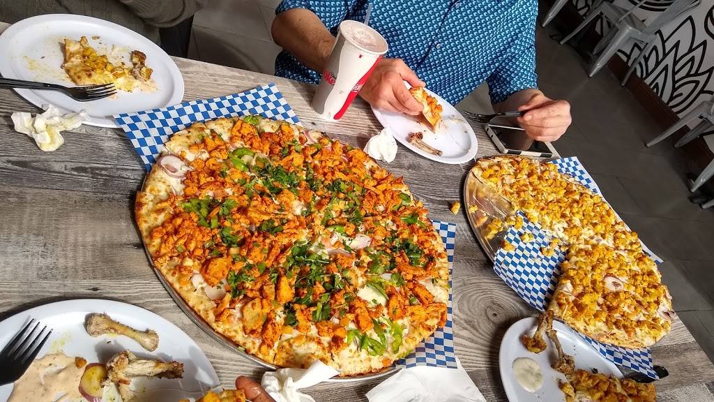 Curry Pizza House | restaurant | 4035 Evergreen Village Square, San Jose, CA 95135, USA | 4082232100 OR +1 408-223-2100