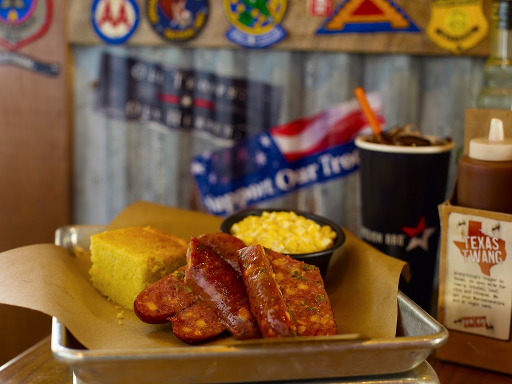 MISSION BBQ | restaurant | 2927 S 108th St, West Allis, WI 53227, USA | 4144201152 OR +1 414-420-1152