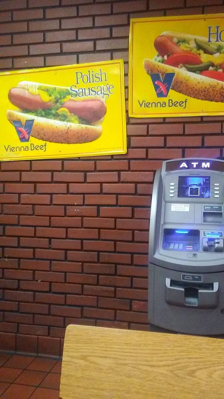 Judys Red Hots | restaurant | 4812 W Lisbon Ave, Milwaukee, WI 53208, USA | 4144477570 OR +1 414-447-7570