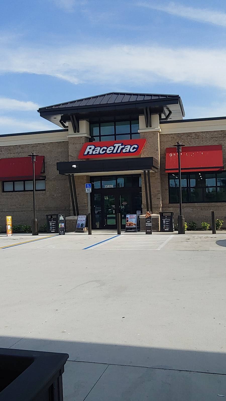 RaceTrac | bakery | 15820 Winkler Rd, Fort Myers, FL 33908, USA | 2394374429 OR +1 239-437-4429