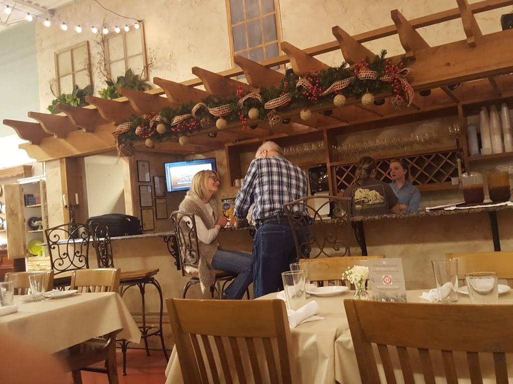 David Grisantis Italian Restaurant | restaurant | 684 W Poplar Ave, Collierville, TN 38017, USA | 9018611777 OR +1 901-861-1777