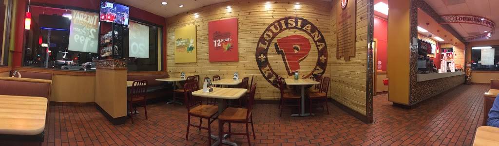 Popeyes Louisiana Kitchen | restaurant | 1700 W Willow St, Long Beach, CA 90810, USA | 5624247137 OR +1 562-424-7137