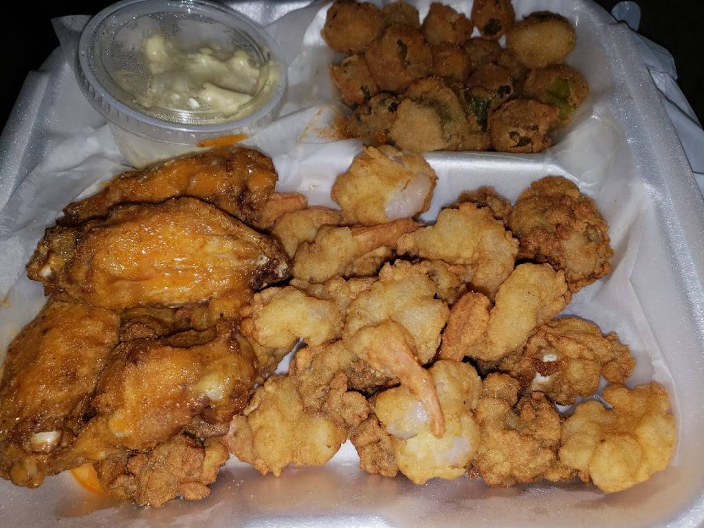 Cherry Red Food Truck...Seafood | restaurant | Lem Turner Rd, Jacksonville, FL 32208, USA | 9045257456 OR +1 904-525-7456