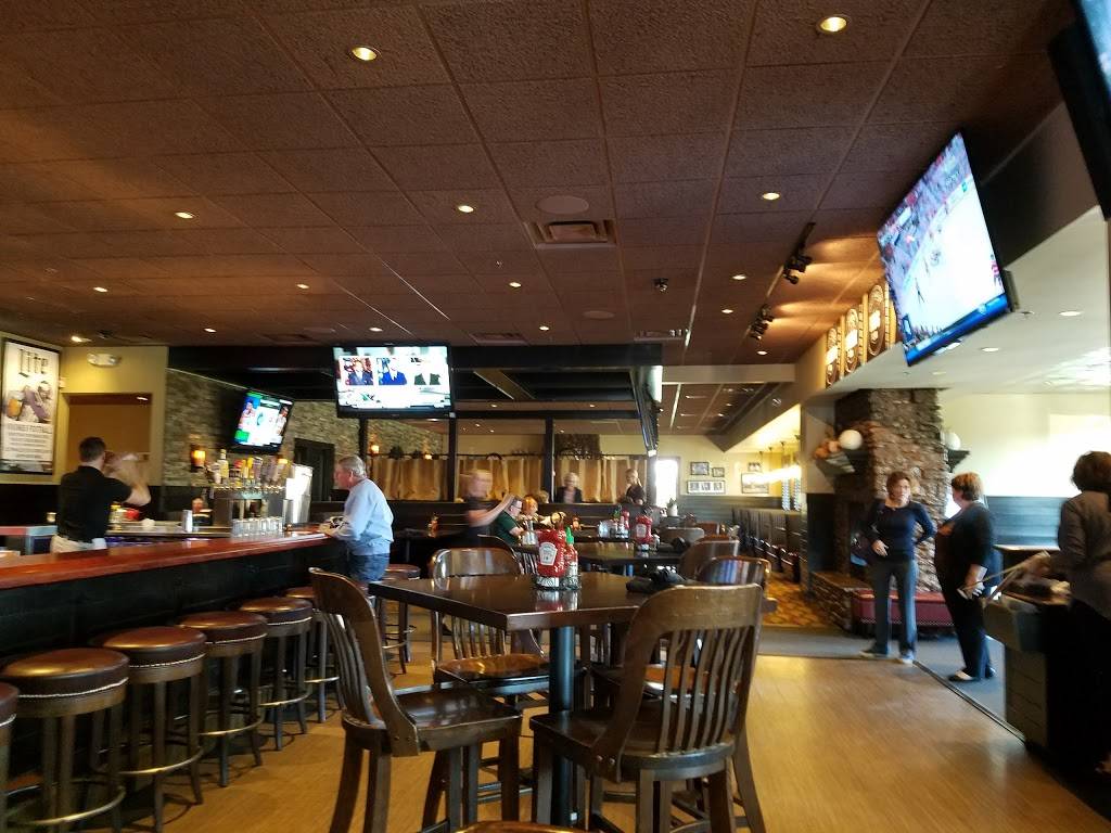 Malones Bar & Grill | restaurant | 12635 Elm Creek Blvd N, Maple Grove, MN 55369, USA | 7634476500 OR +1 763-447-6500