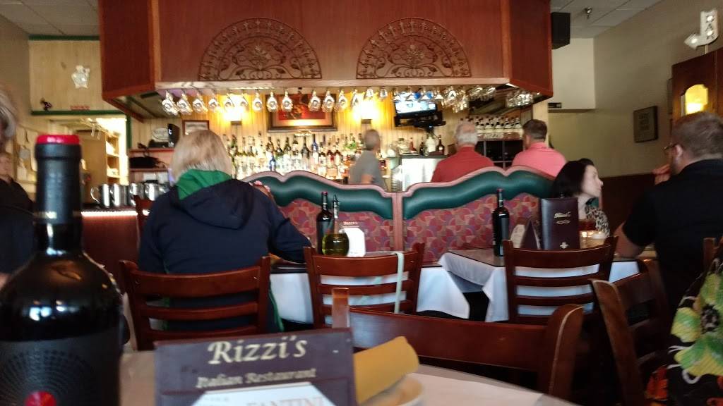 Rizzis Italian Restaurant | restaurant | 4613 N Sheridan Rd, Peoria, IL 61614, USA | 3096890025 OR +1 309-689-0025