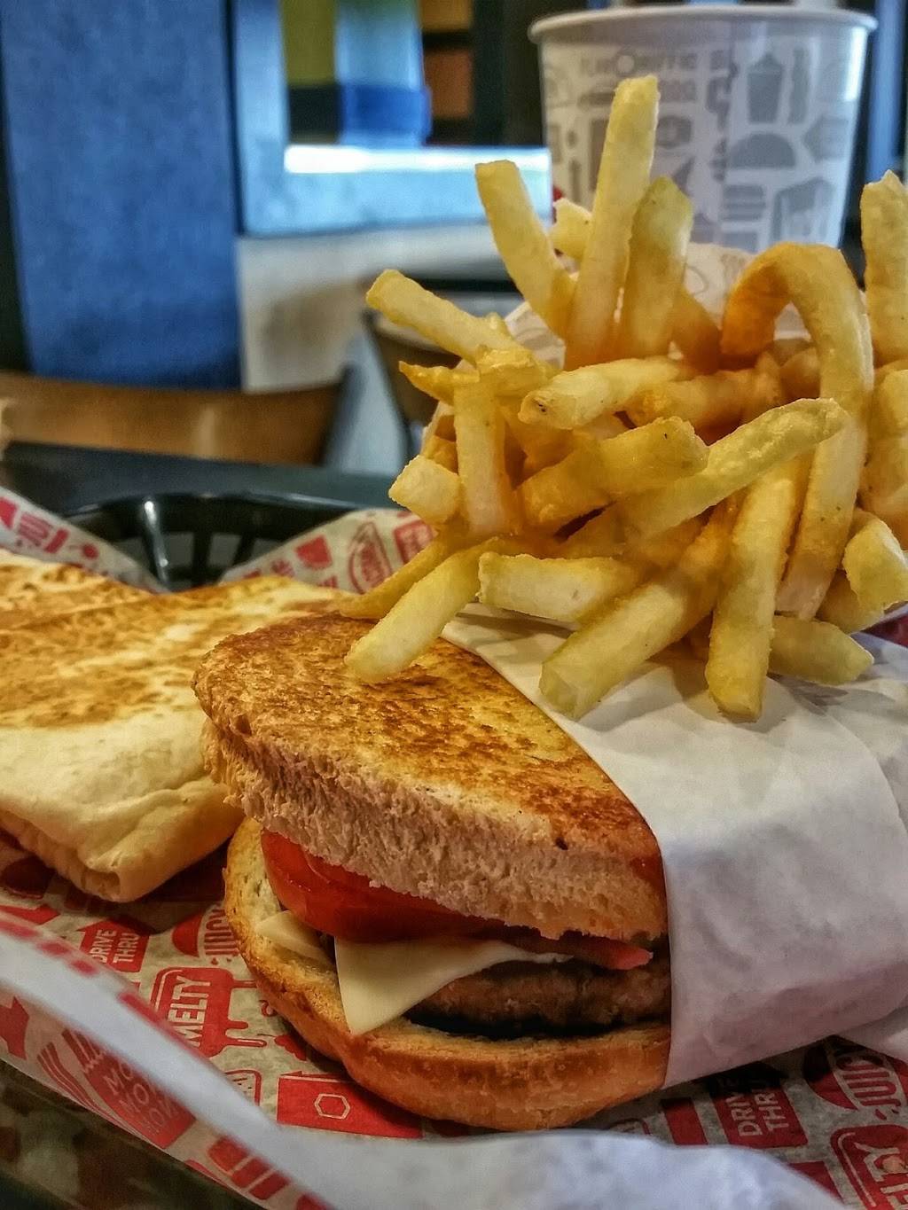 Jack in the Box | restaurant | 1905 Garnet Ave, San Diego, CA 92109, USA | 8582725712 OR +1 858-272-5712