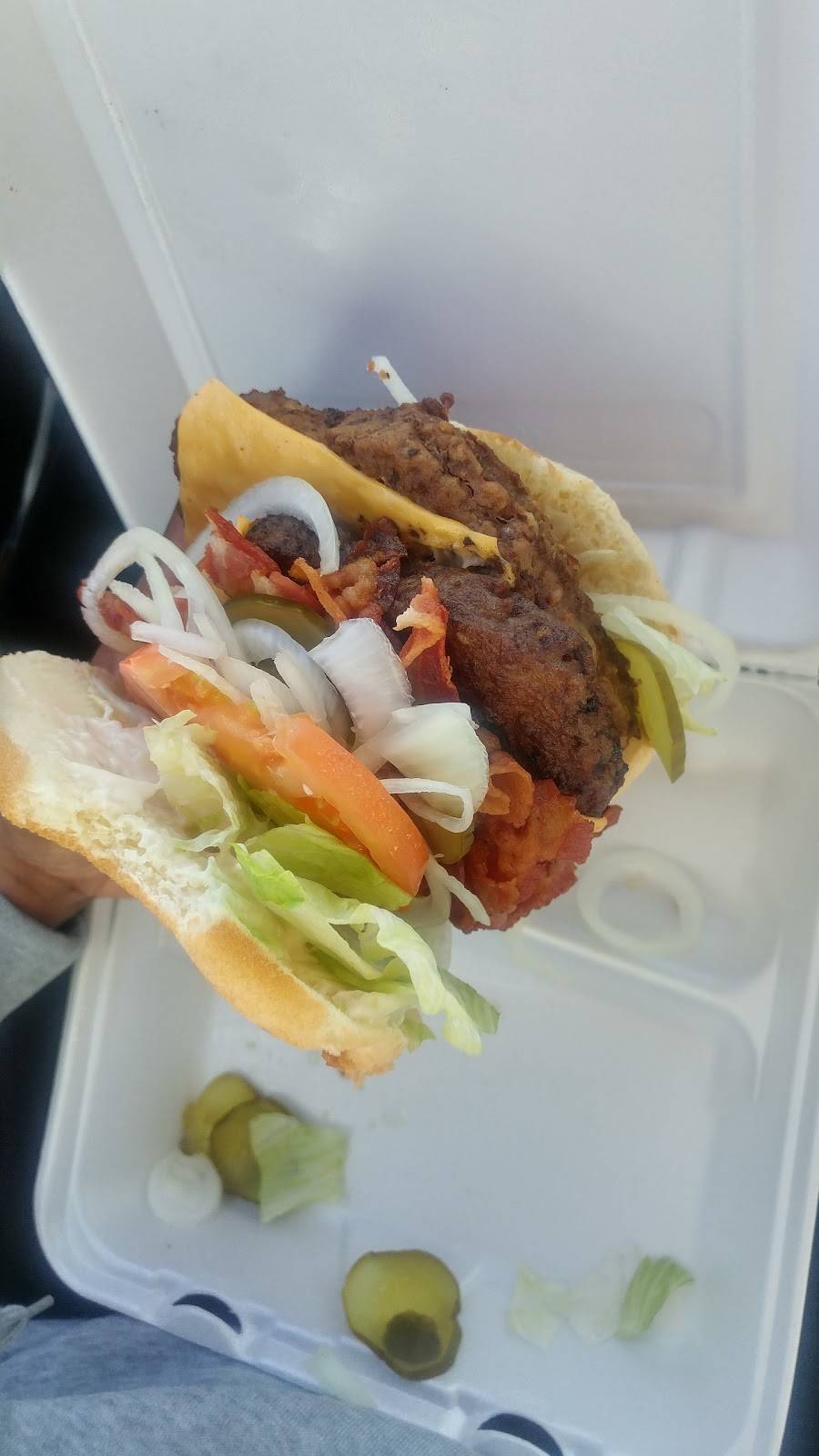 Manns Grille | restaurant | 1214 S Tibbs Ave, Indianapolis, IN 46241, USA | 3172415801 OR +1 317-241-5801