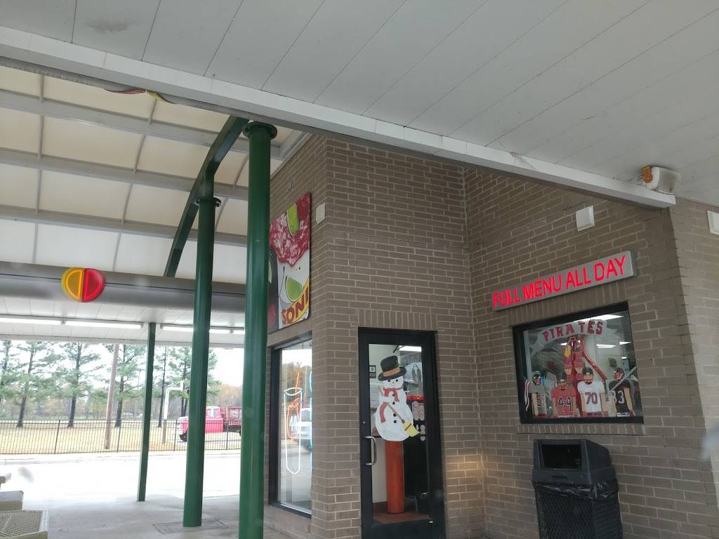 Sonic Drive-In | restaurant | 208 South, OK-82, Locust Grove, OK 74352, USA | 9184793347 OR +1 918-479-3347